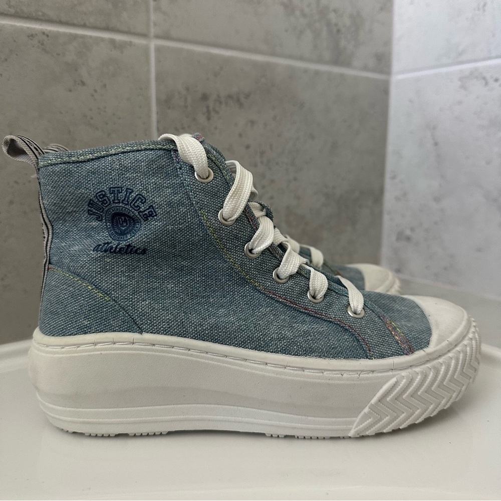 Justice Sneakers Size 4 Girls